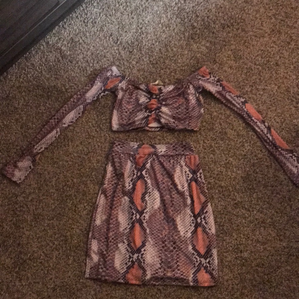 2 piece set